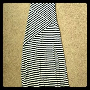 Navy/White Striped skirt